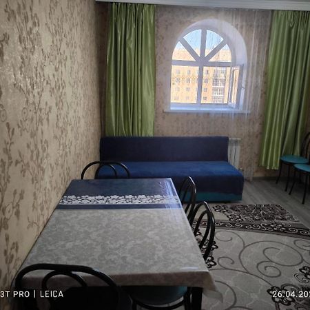 Уютная Квартира Комфорт Класса112 Asztana Kültér fotó
